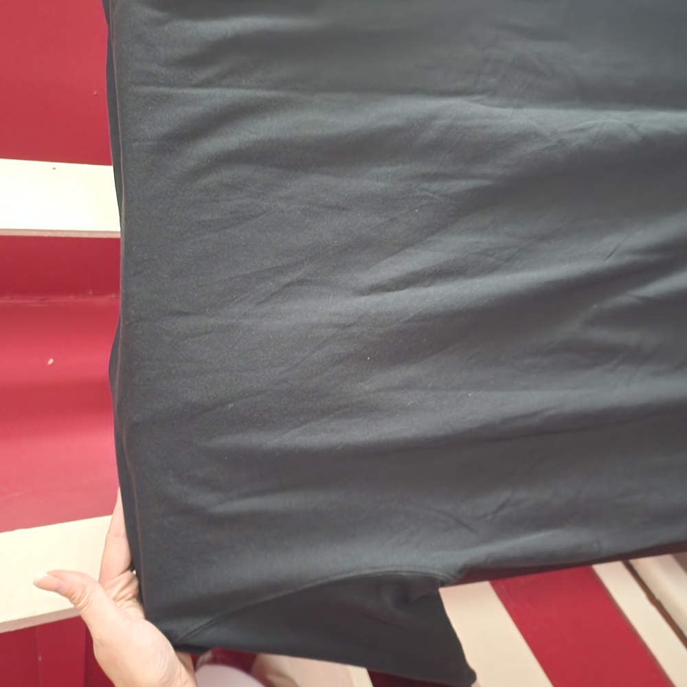 Nike Black Short Sleeve Tee - Picture 3 of 3